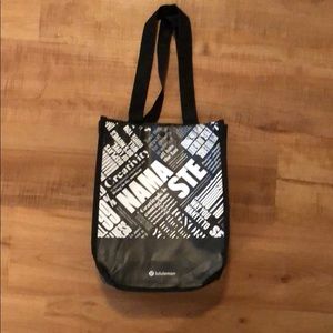 Lululemon small bag